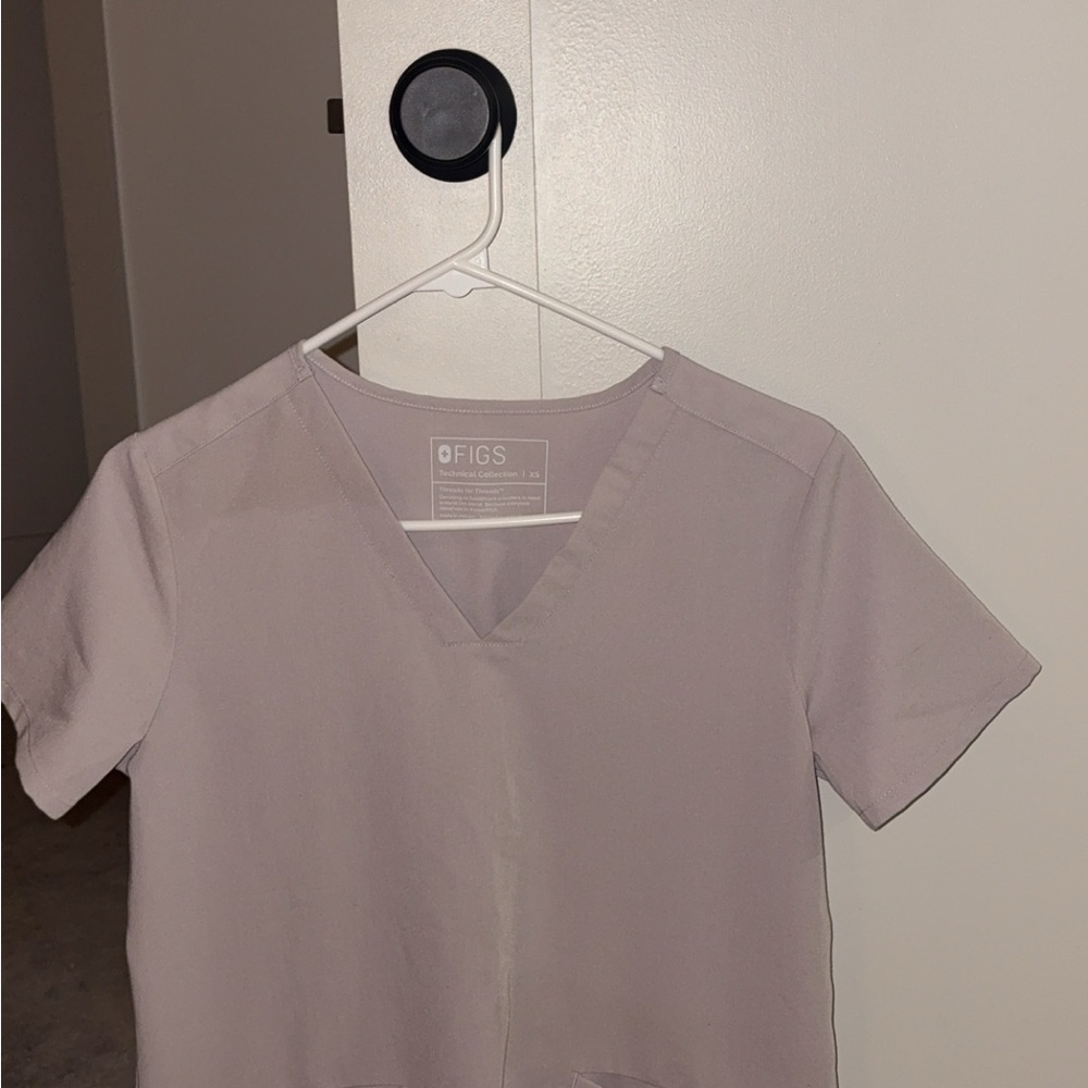 Figs Lavender V-Neck Scrub Top